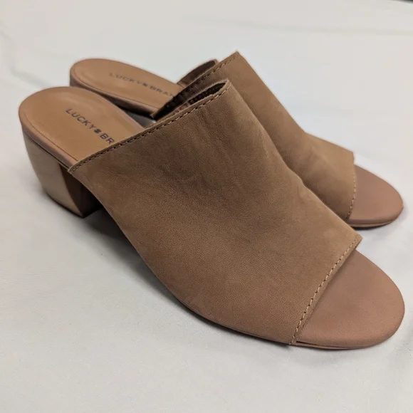 Lucky Brand Leather Mules With Wood Grain Heels - Picture 3 of 13